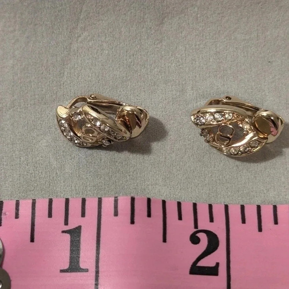 Christian Dior Gold  & Crystal Earrings - Picture 6 of 10